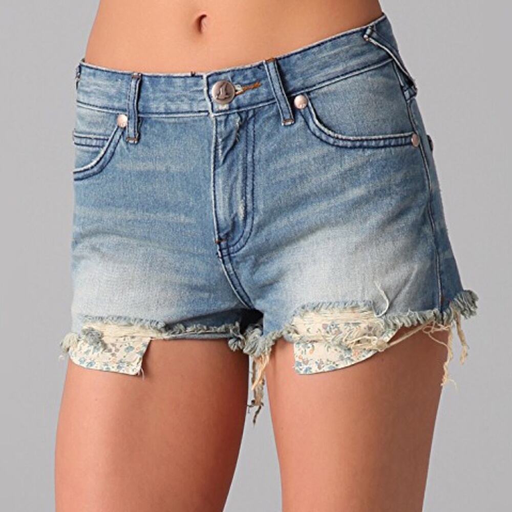 Free People Jean Shorts 27 Cut Off Denim 5 Pocket Floral Distressed Summer